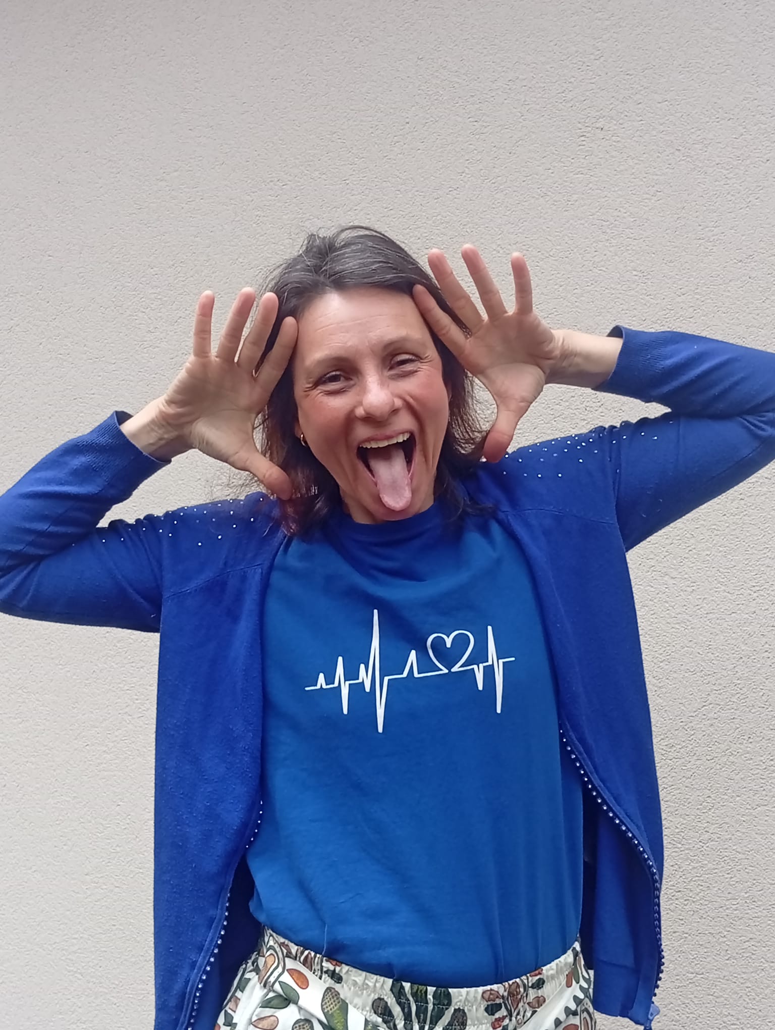 Maryline Loubet, animatrice de yoga du rire, espiègle et joyeuse